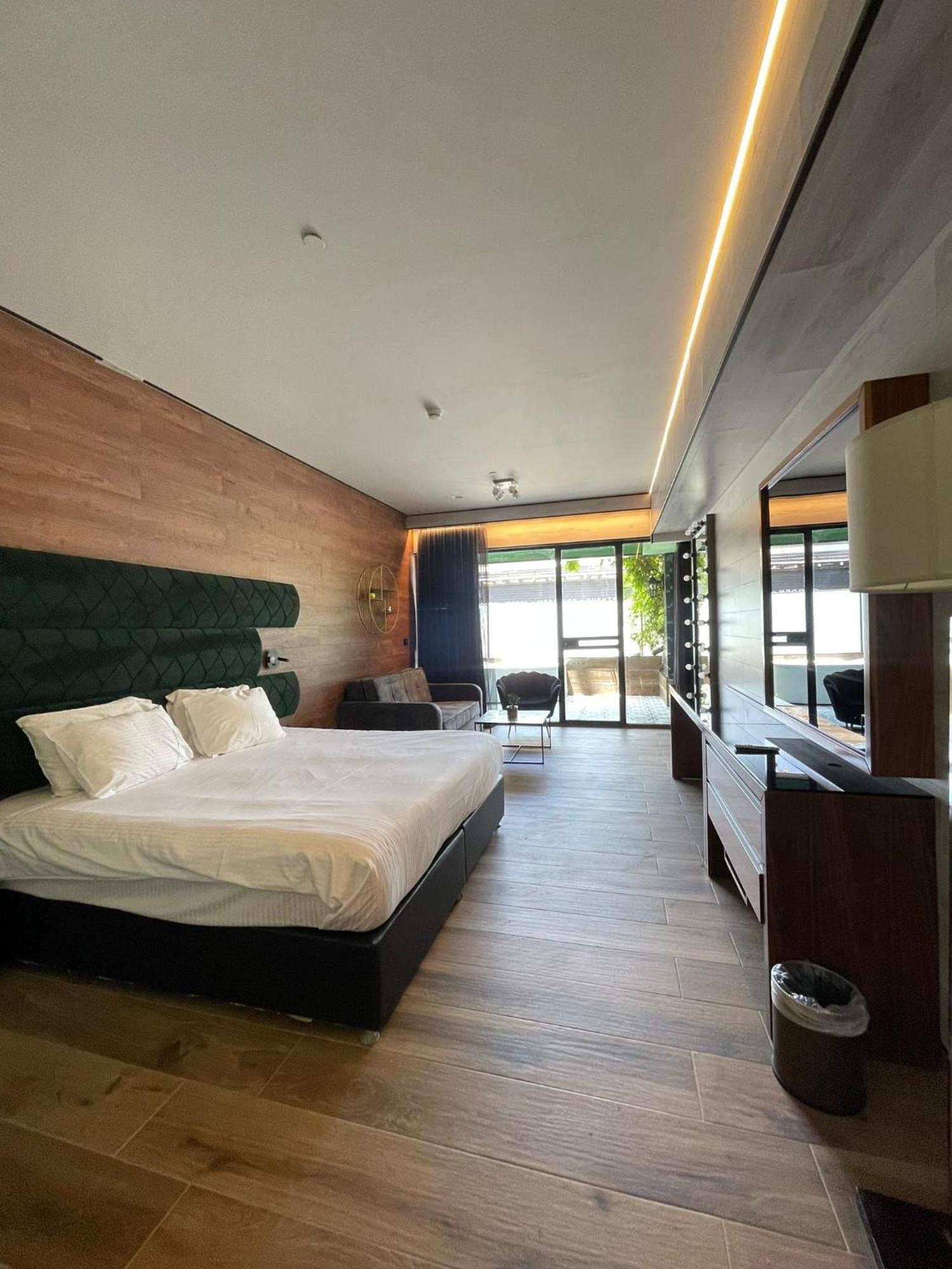 Garden Hotel Boutique & Events Haifa Exteriör bild