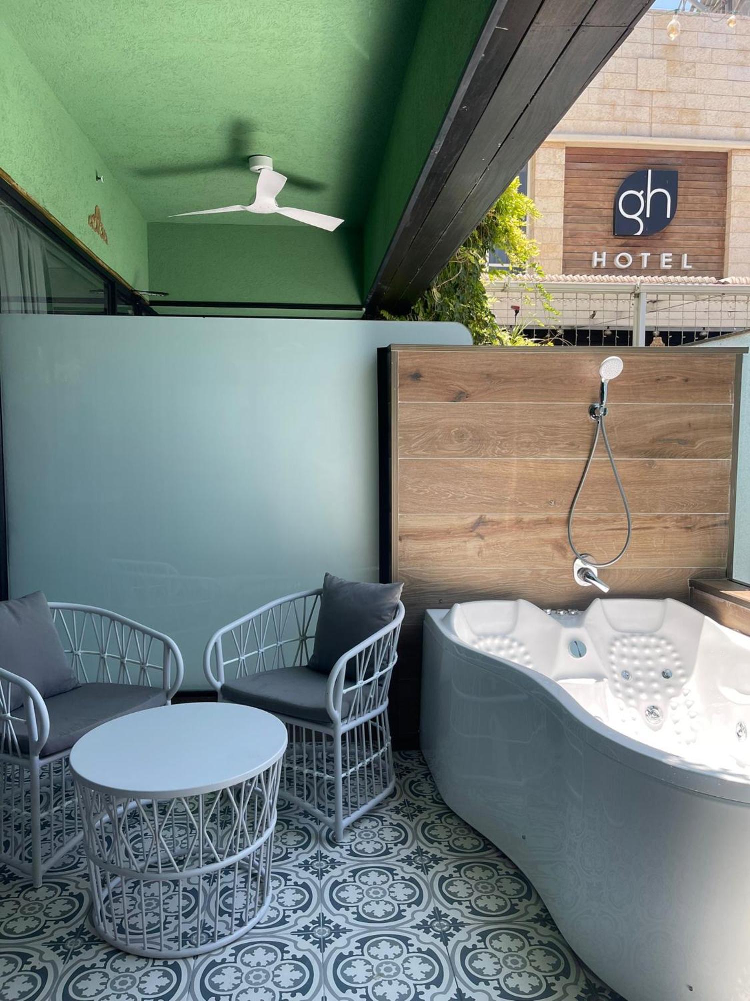Garden Hotel Boutique & Events Haifa Exteriör bild